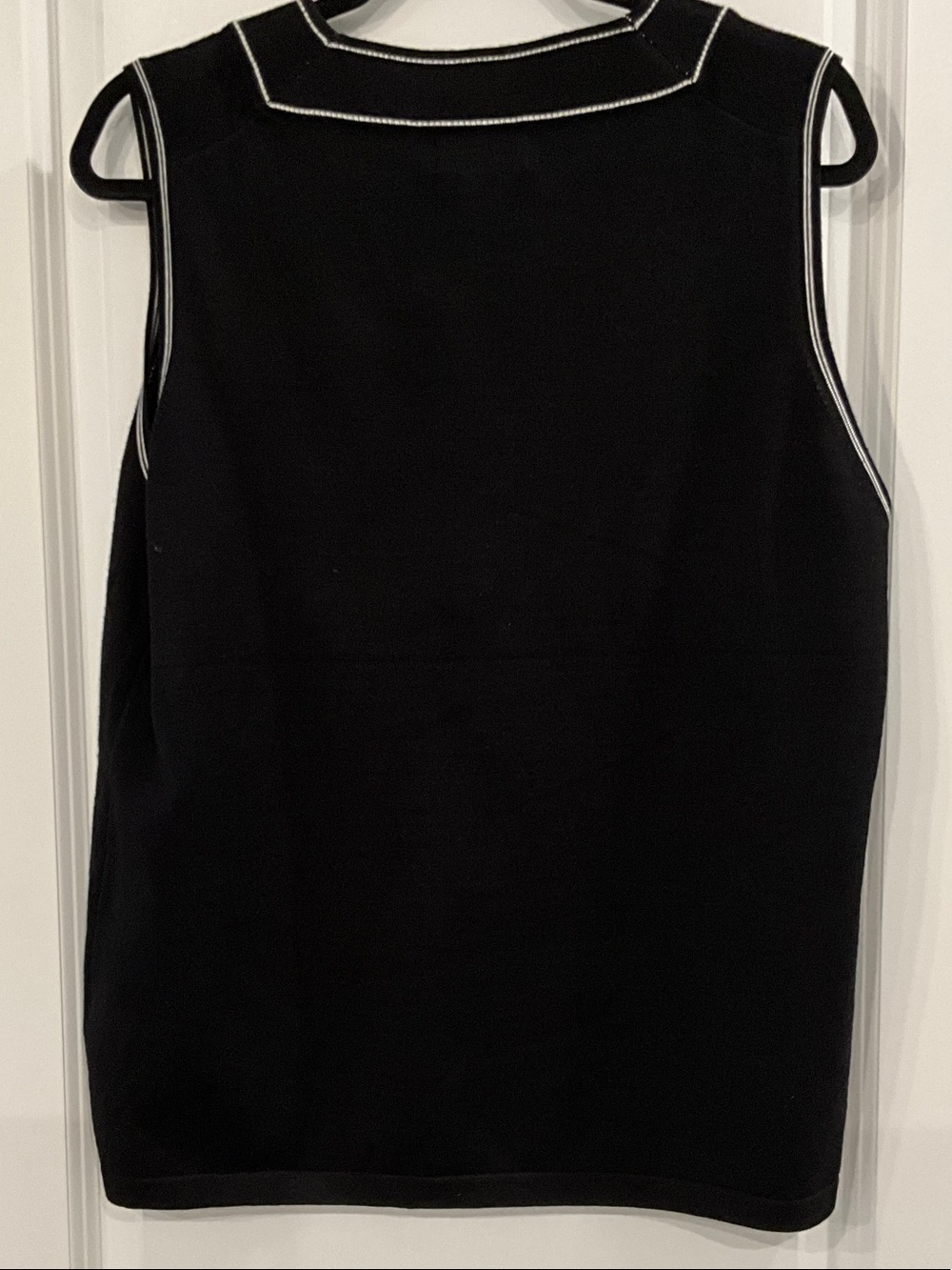 Karl Lagerfeld Black Sleeveless Tank with White Logo Trim - NWOT - Picture 4 of 8